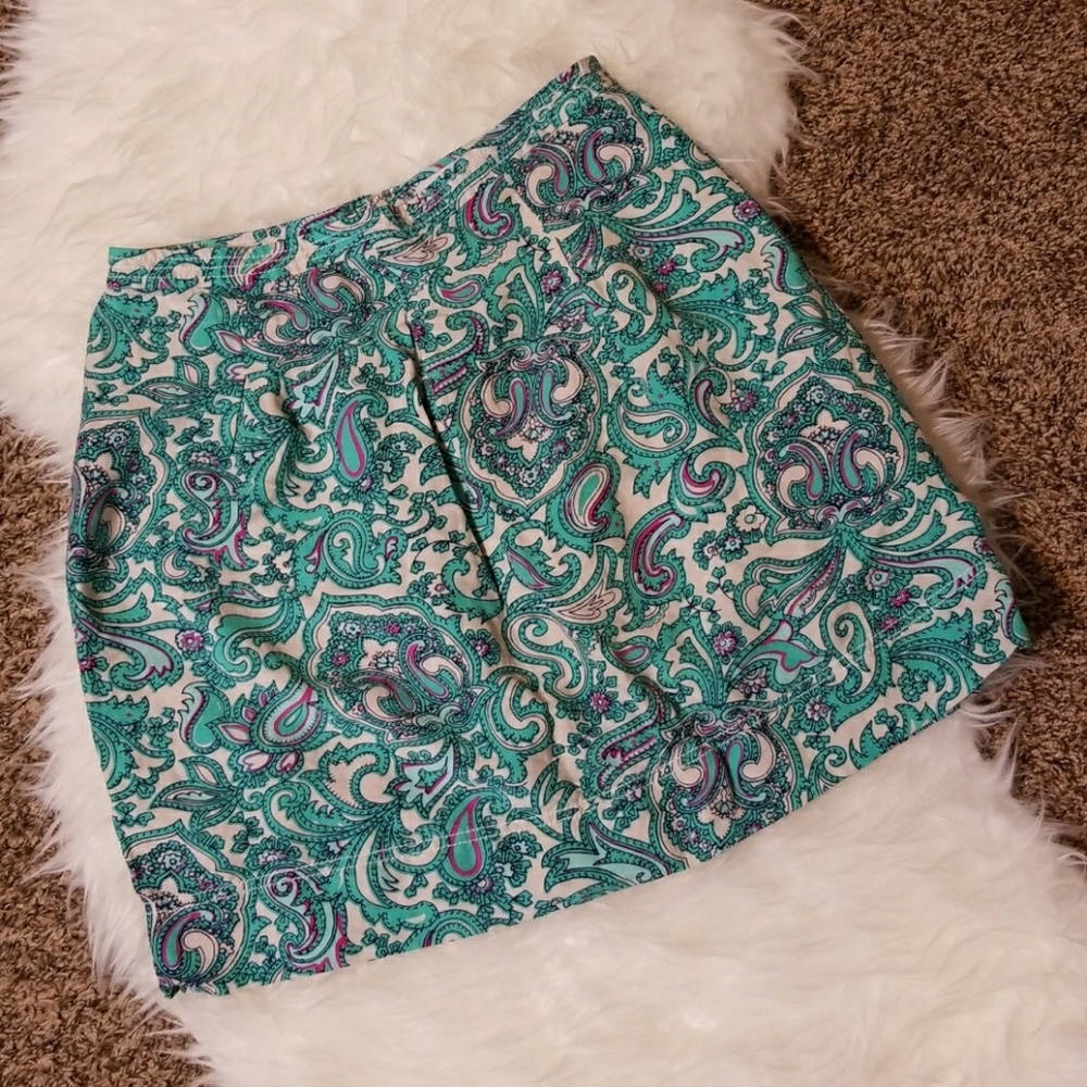 SOLD🍀💗 Loft Ann Taylor Paisley Print  Skirt 🍀
